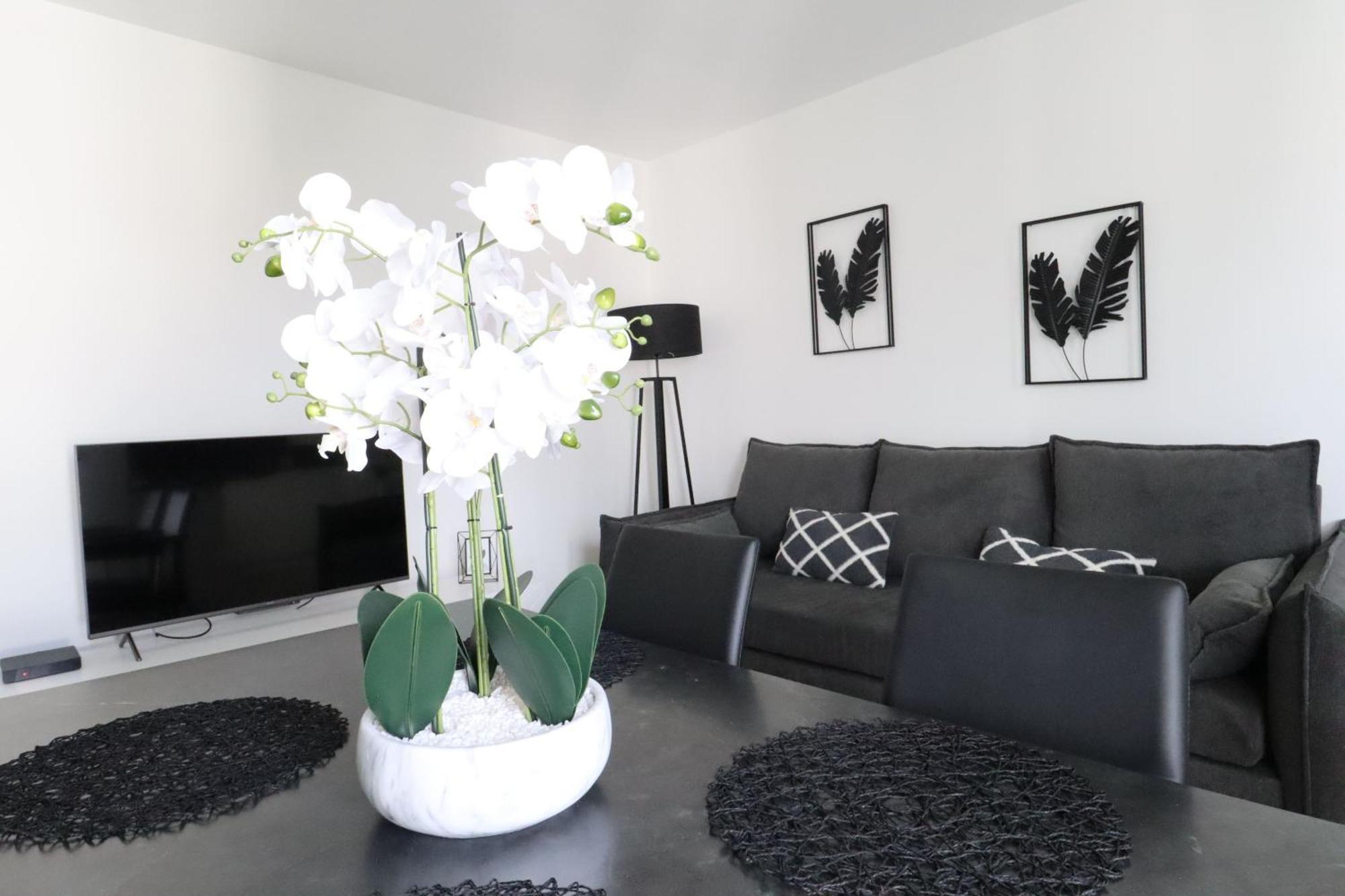 Frenchy By Plaza Apartment Serris Bagian luar foto